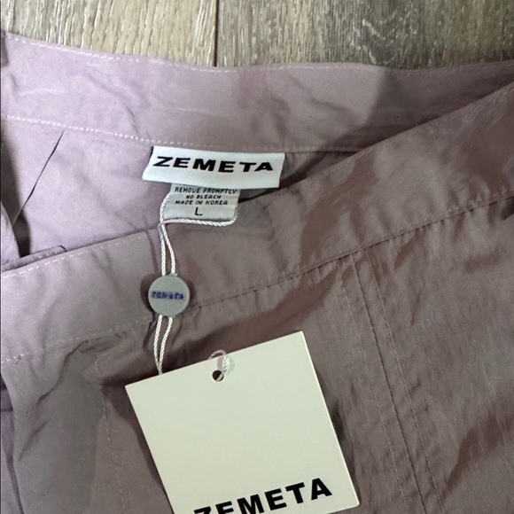 Zemeta Ruched Rouge Pants NWT - Picture 3 of 4